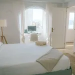 Luxury Beachfront Penthouse With Stunning Views דירה