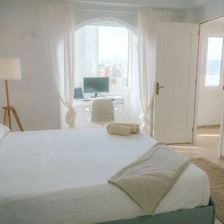 Luxury Beachfront Penthouse With Stunning Views Apartment