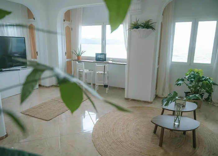 Luxury Beachfront Penthouse With Stunning Views * Las Palmas / Gran Canaria